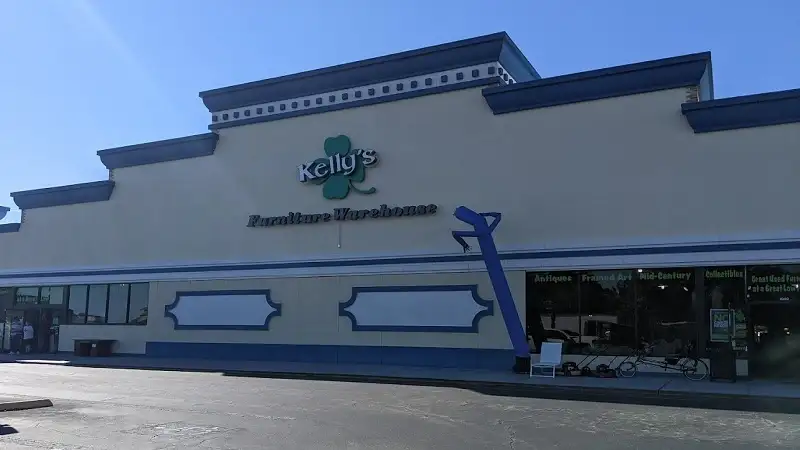 Kelly’s Furniture Warehouse